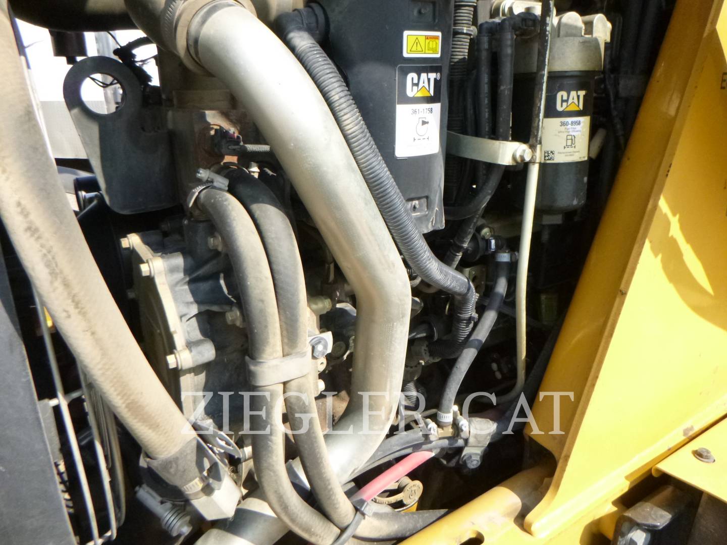 2015 Caterpillar 430F Tractor Loader Backhoe