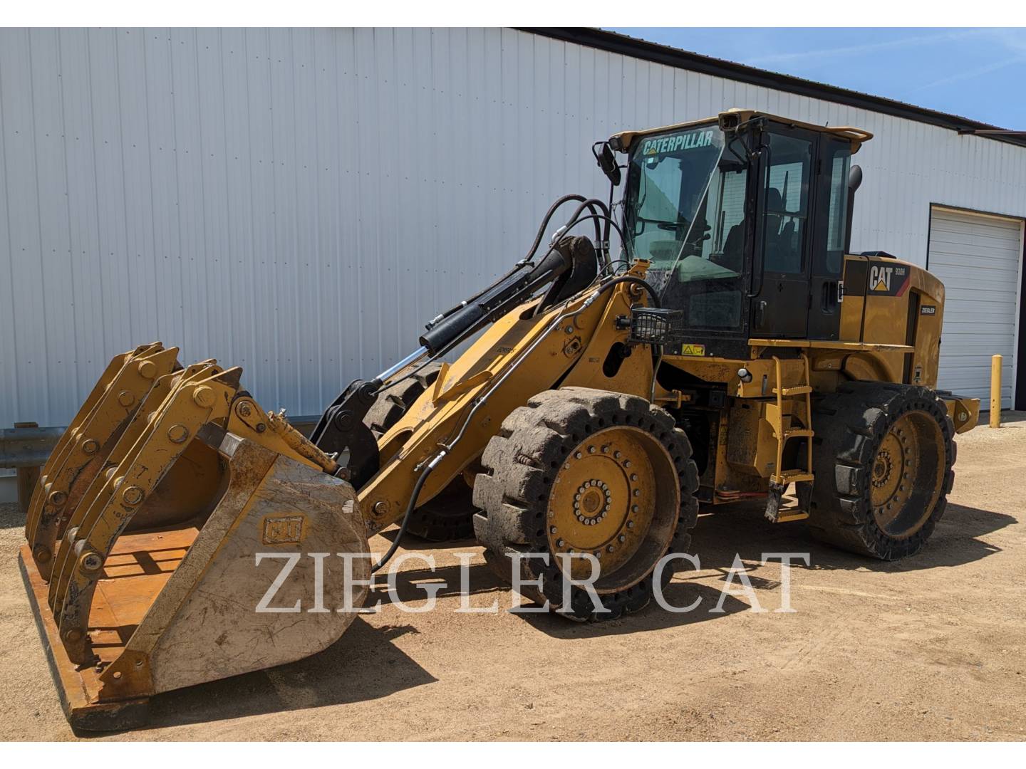 2012 Caterpillar 930H Wheel Loader