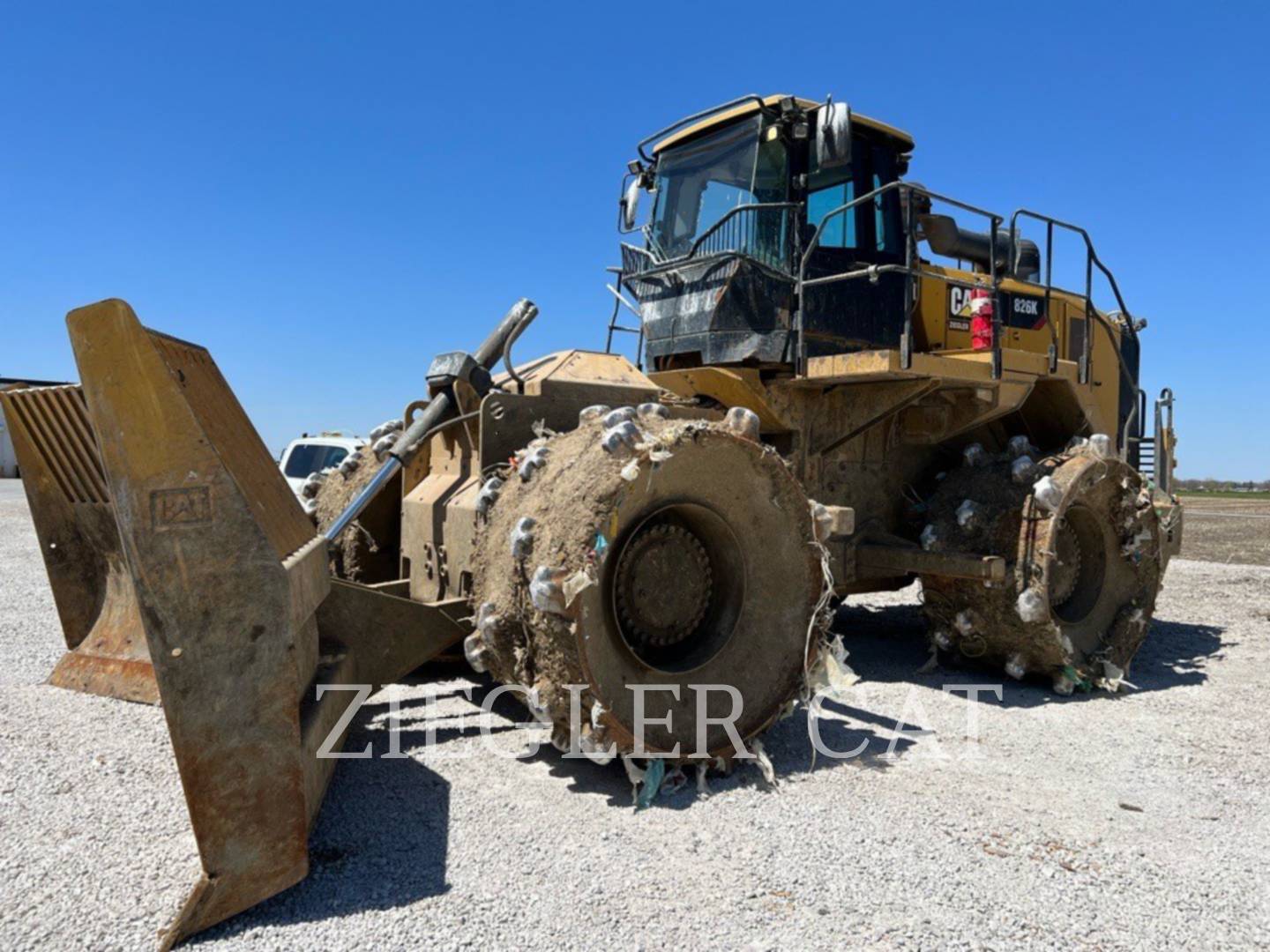 2015 Caterpillar 826K Compactor