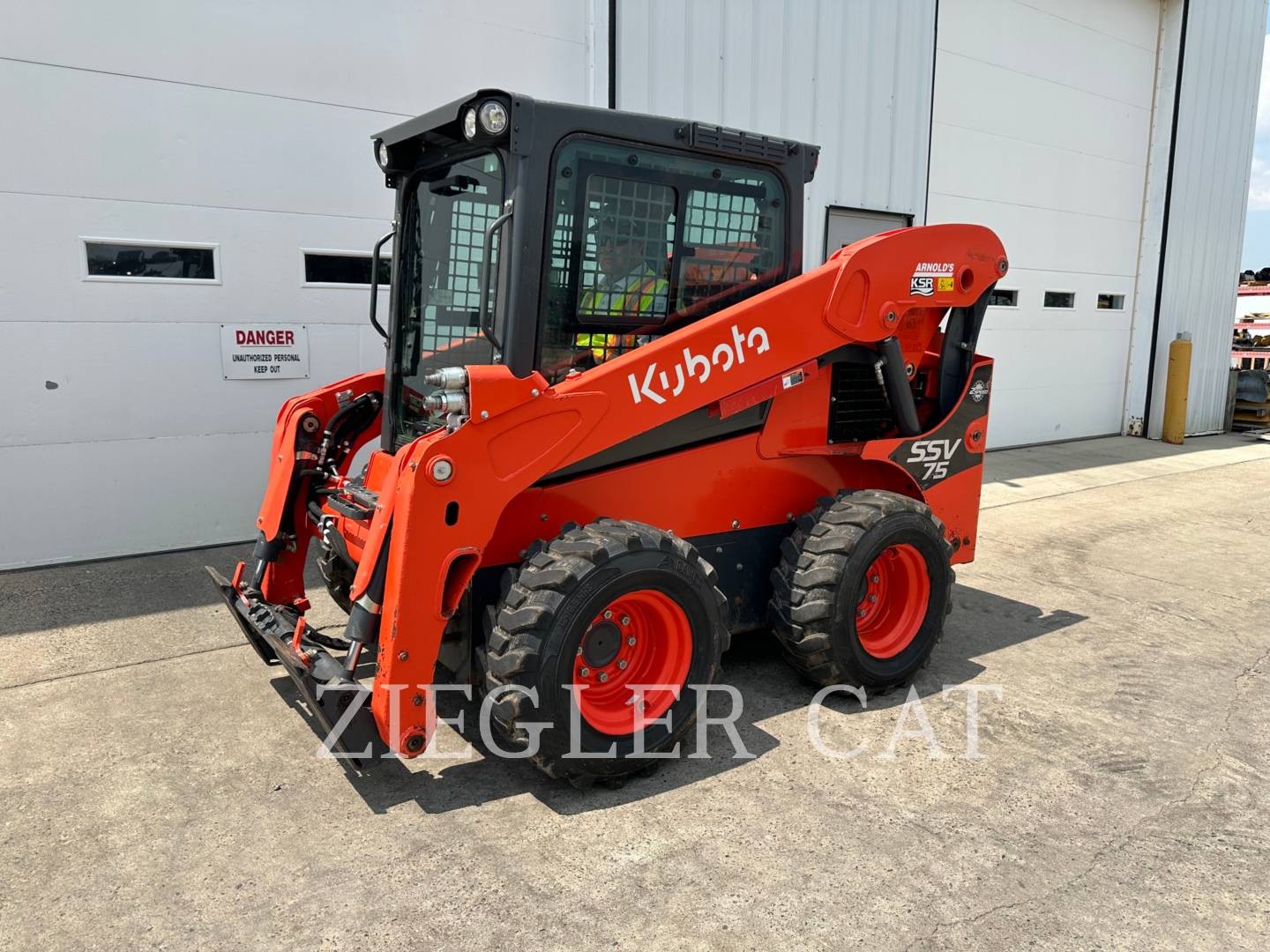 2022 Kubota SSV75 Skid Steer Loader