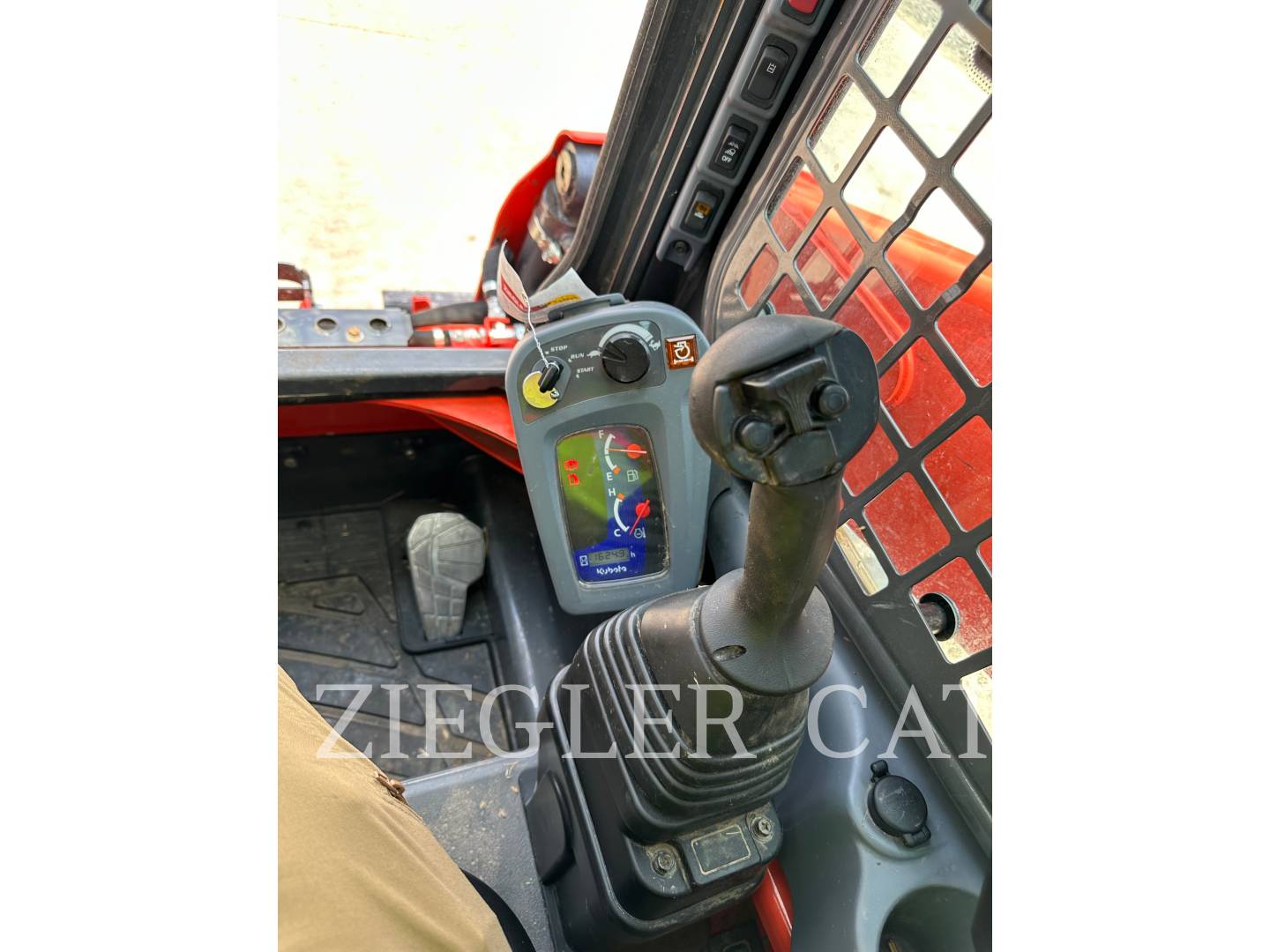 2022 Kubota SSV75 Skid Steer Loader