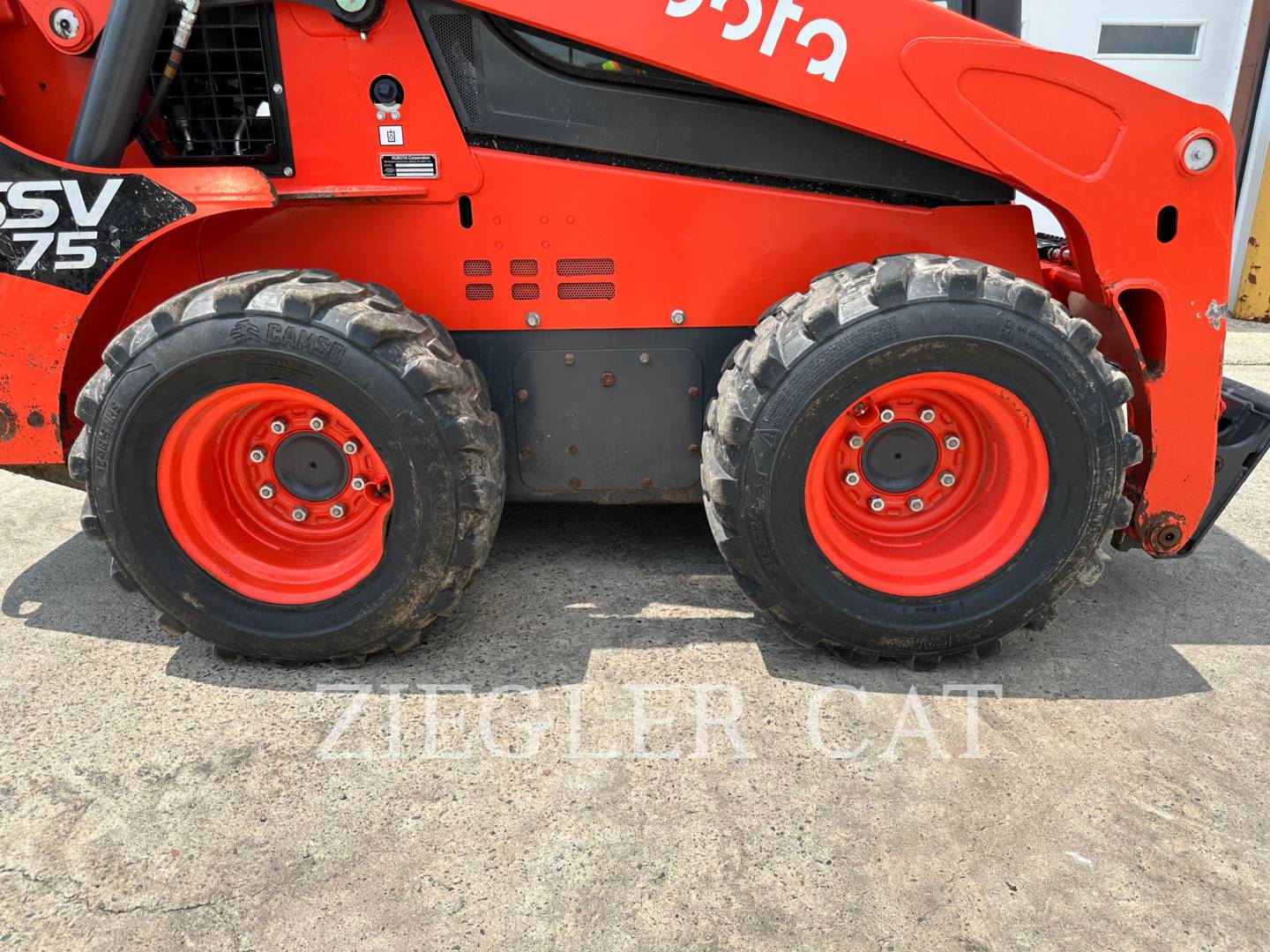 2022 Kubota SSV75 Skid Steer Loader