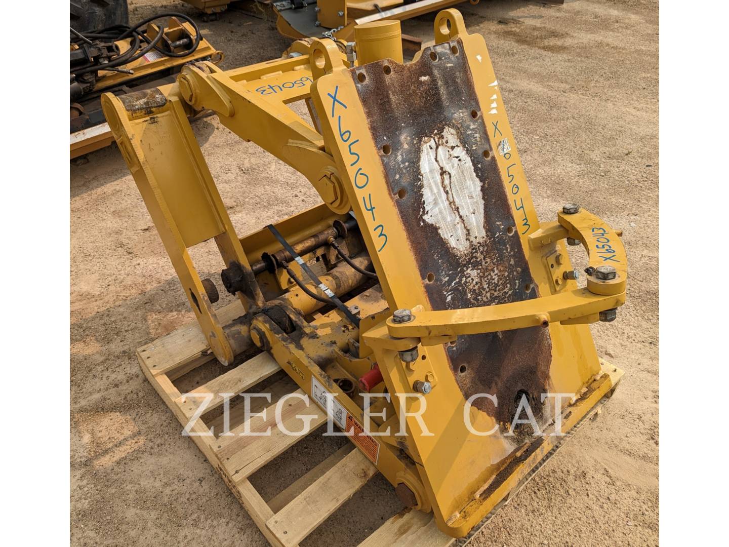 2018 Caterpillar MOTOR GRADER HYDRAULIC LIFT GROUP Misc