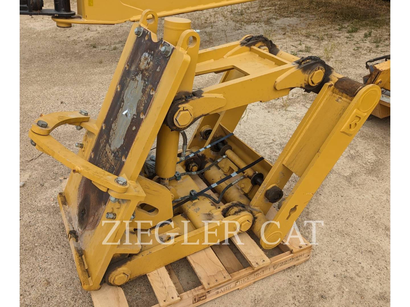 2018 Caterpillar MOTOR GRADER HYDRAULIC LIFT GROUP Misc