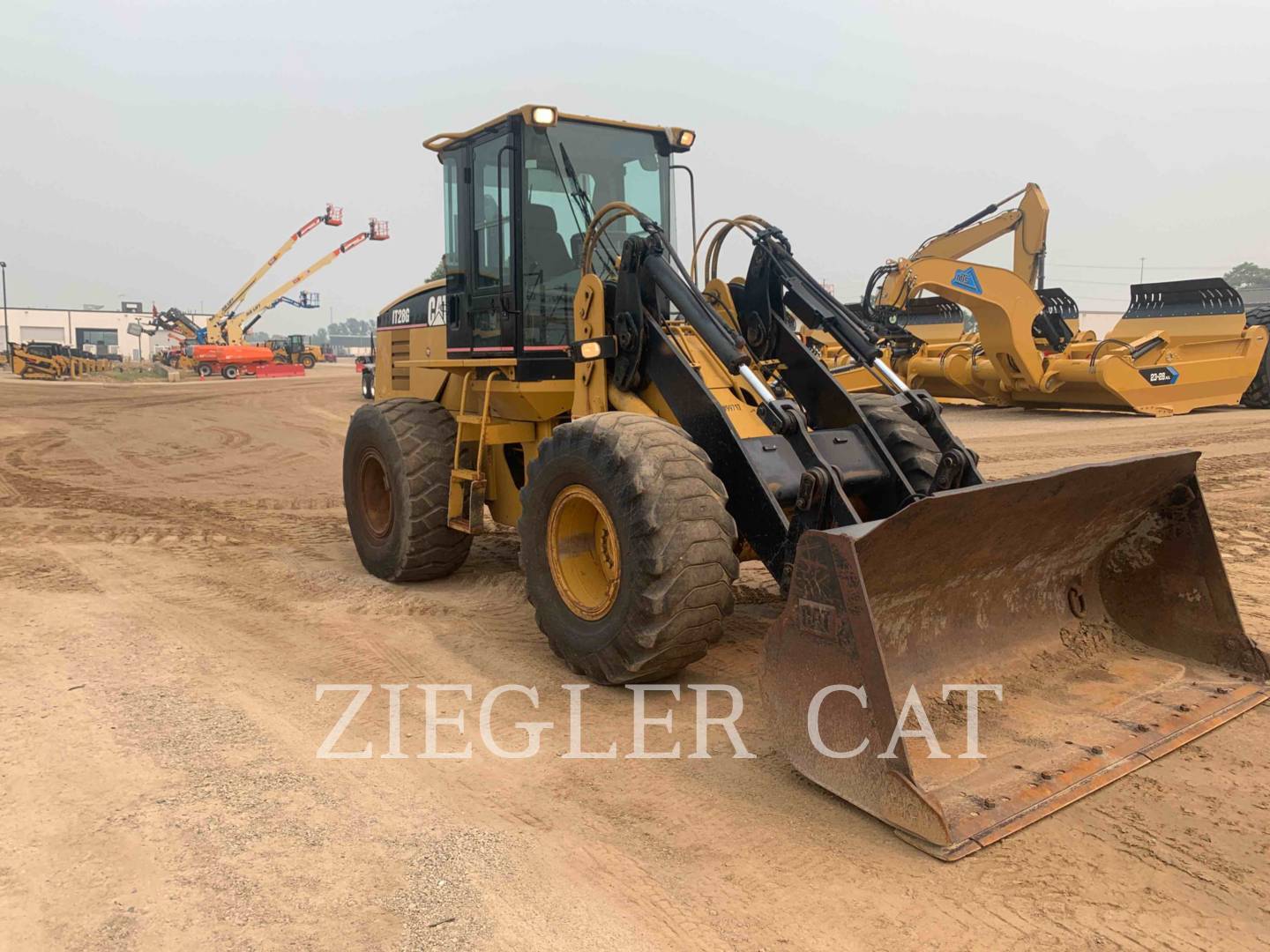 2001 Caterpillar IT28G Wheel Loader