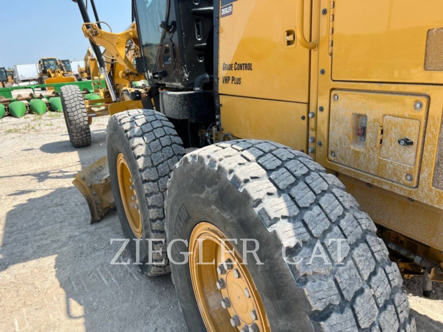 2014 Caterpillar 12M2 Grader - Road