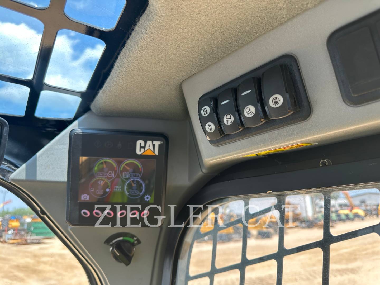 2013 Caterpillar 279D Misc