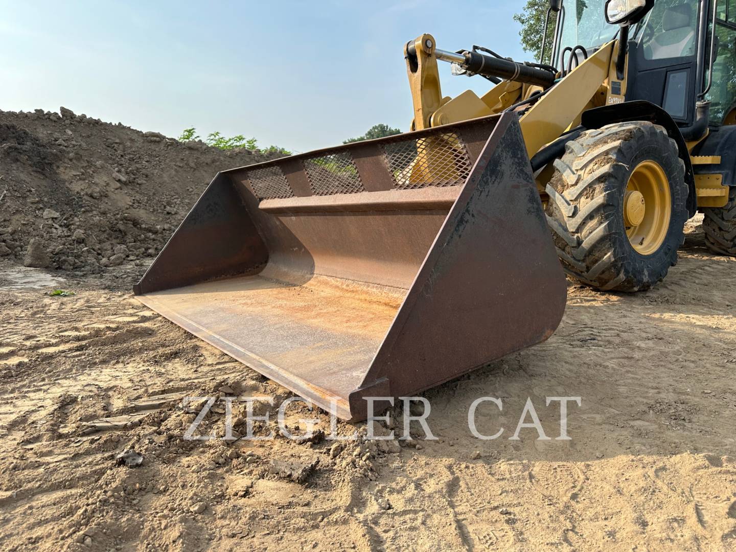 2013 Caterpillar 908H2 Wheel Loader