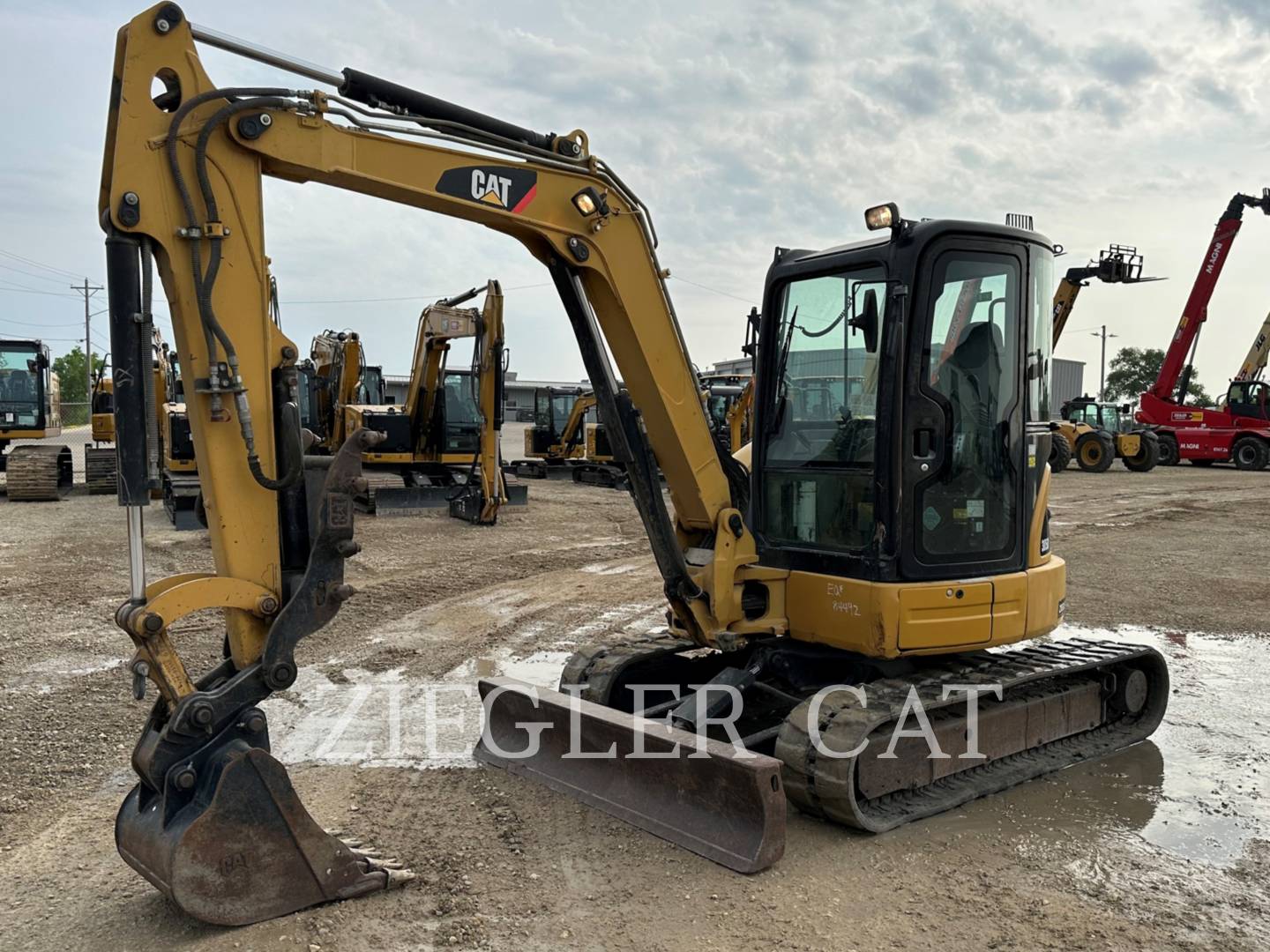 2011 Caterpillar 305DCR Excavator