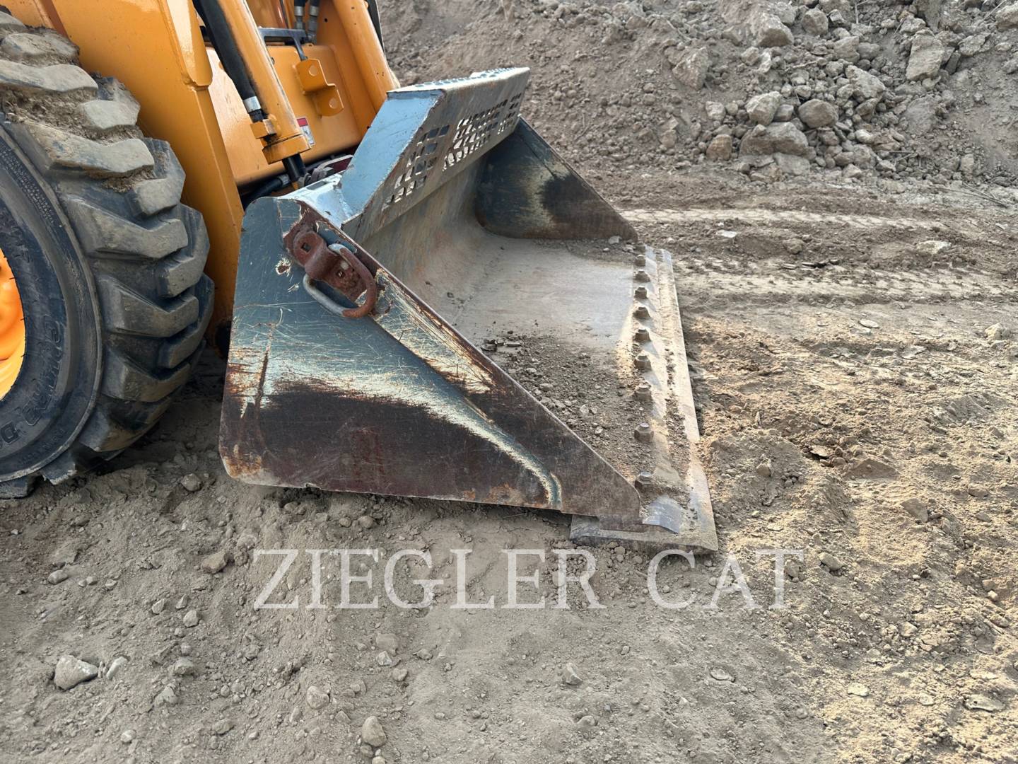 2010 Mustang Mfg. 2056 Skid Steer Loader