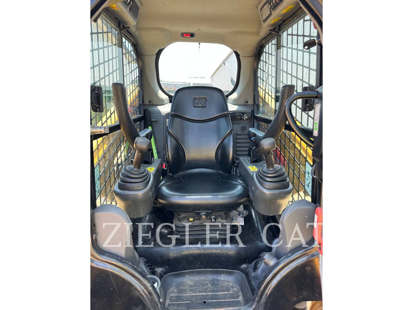 2018 Caterpillar 246D Skid Steer Loader