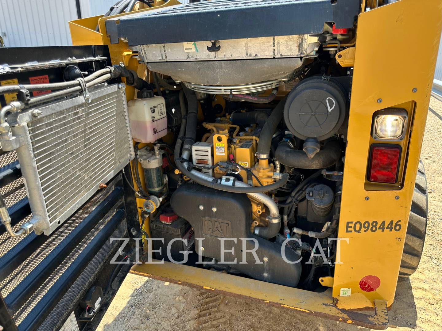 2018 Caterpillar 246D Skid Steer Loader