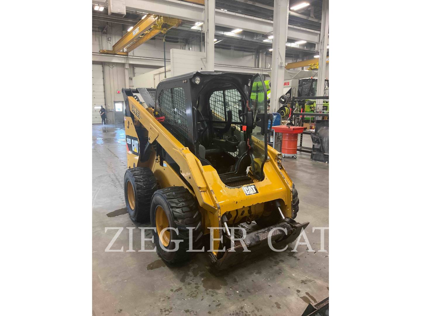 2014 Caterpillar 262D Skid Steer Loader