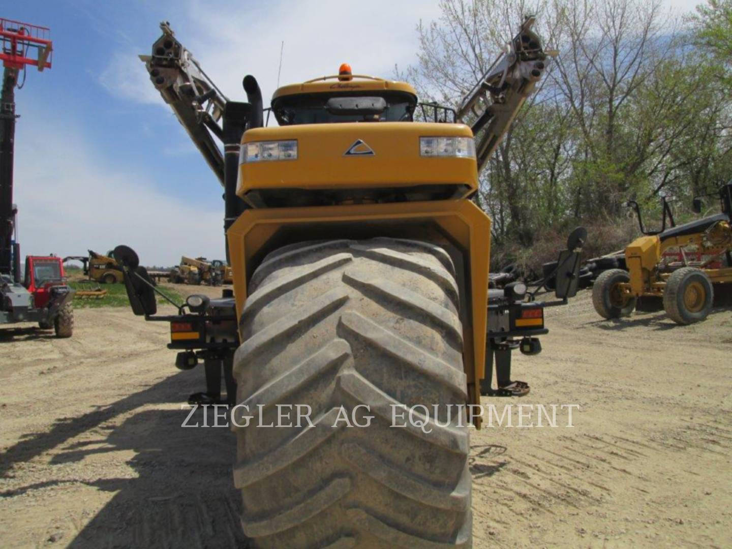 2015 Ag-Chem TG9300 Floater