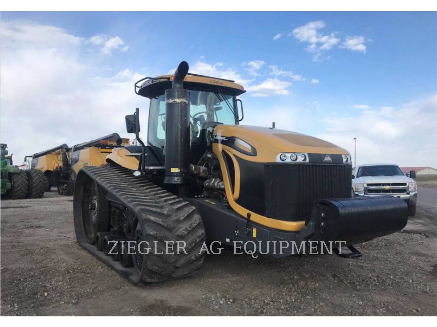 2015 Challenger MT865E Tractor