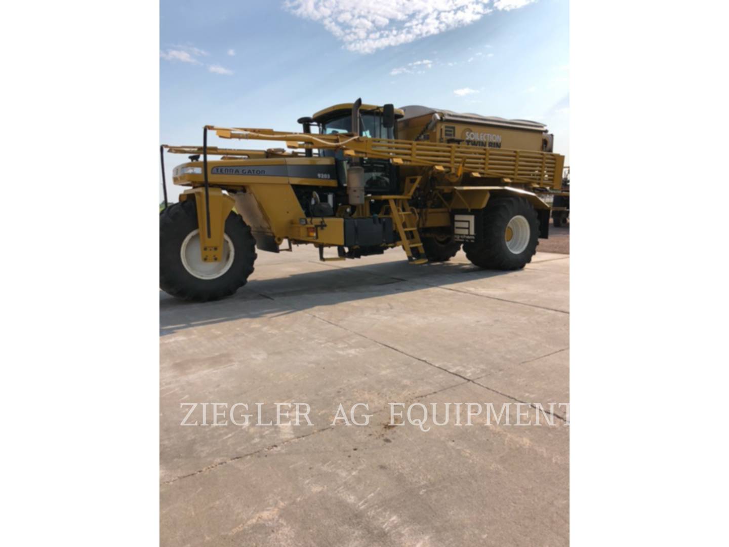 2005 Ag-Chem 9203 Floater