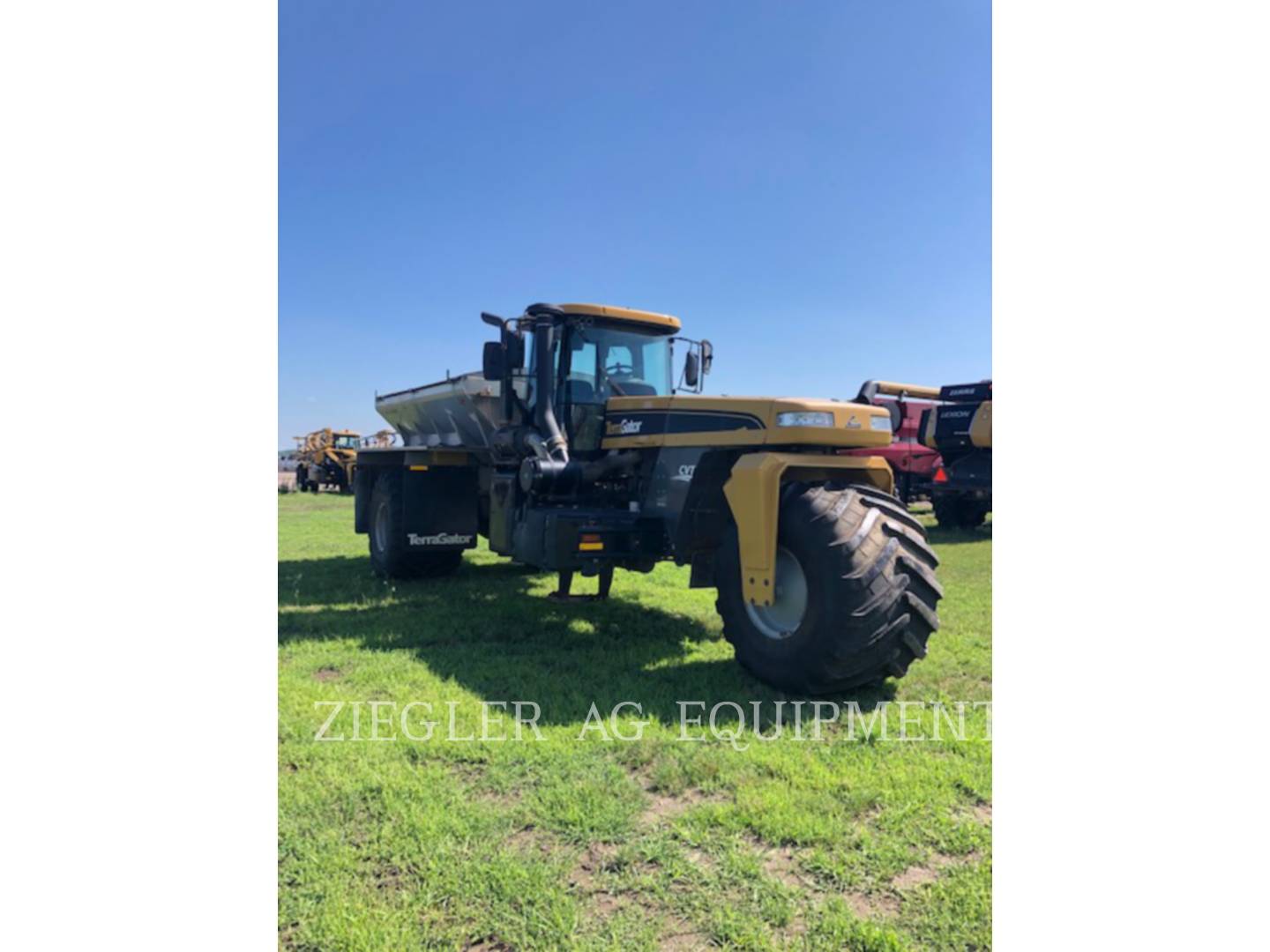 2013 Ag-Chem TG7300 Floater