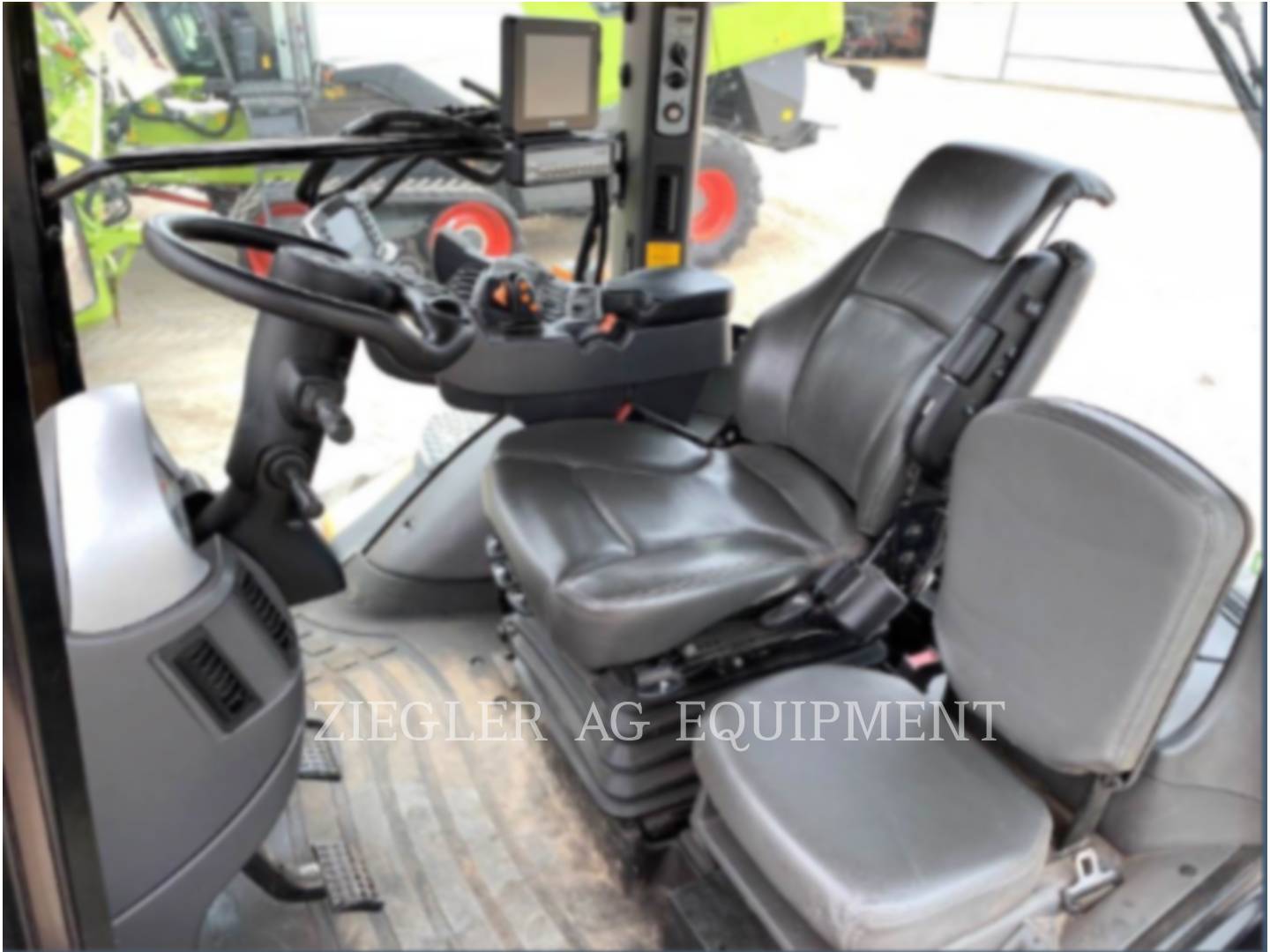 2018 Challenger MT865E Tractor