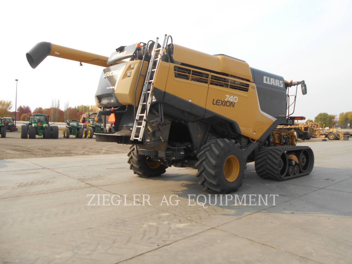 2014 Lexion 740TT Combine