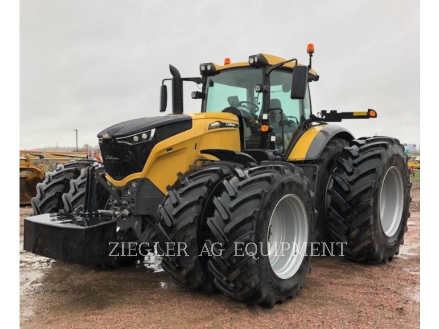 2017 Challenger CH1050 Tractor