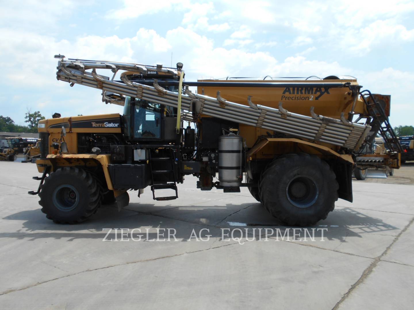 2012 Ag-Chem TG8400 Floater