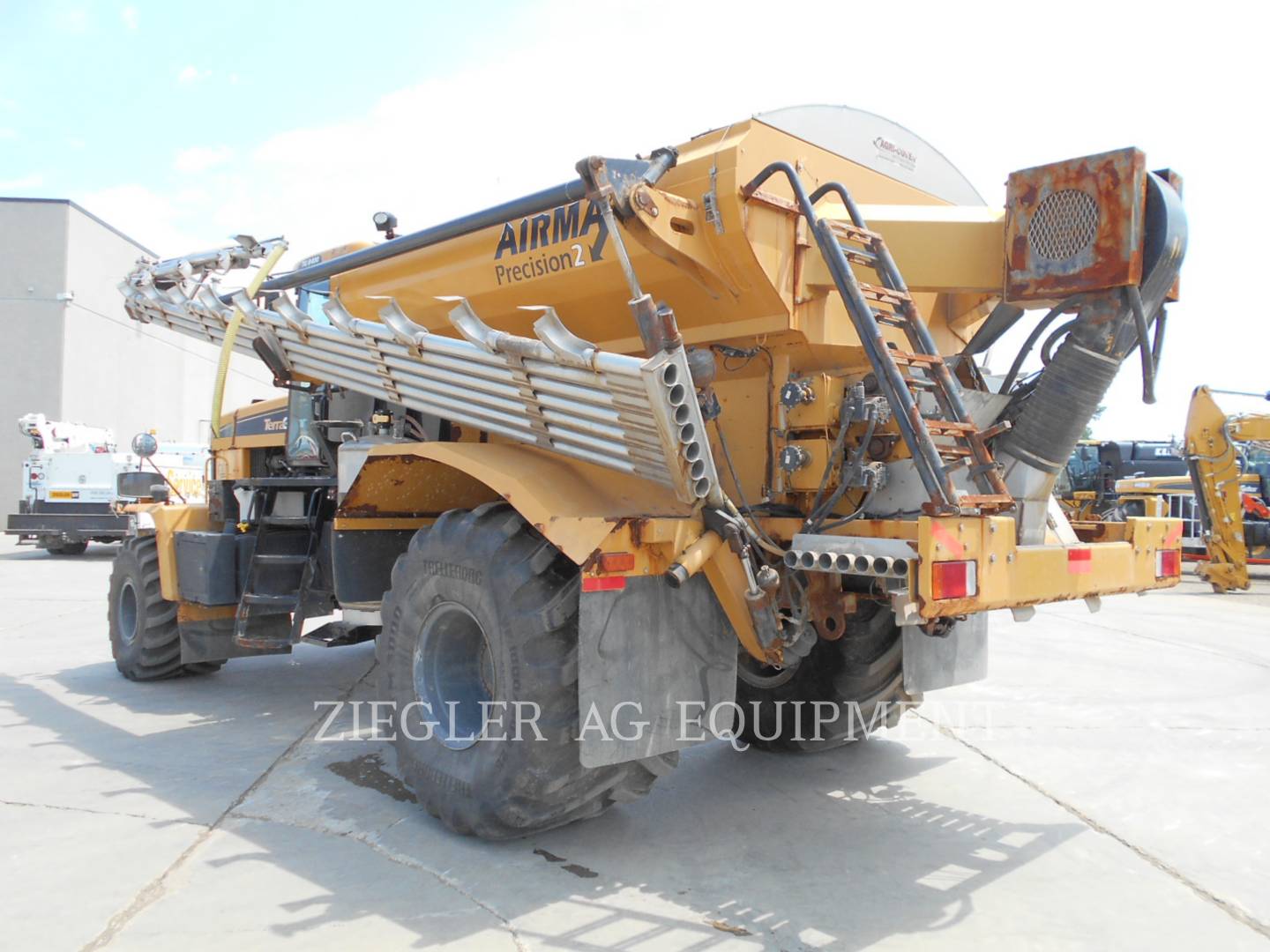 2012 Ag-Chem TG8400 Floater