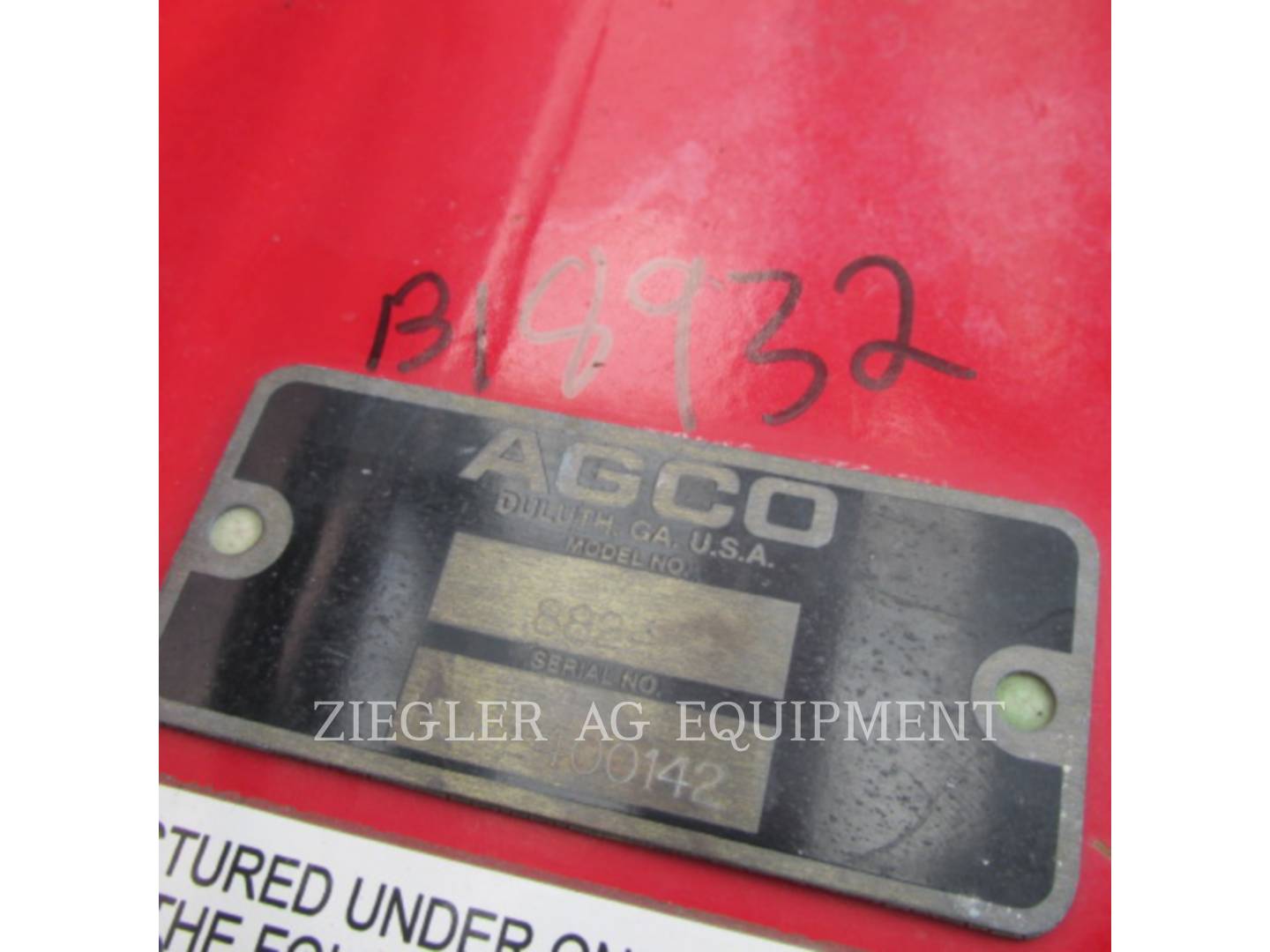 2009 AGCO White 8824-30_DE Planter