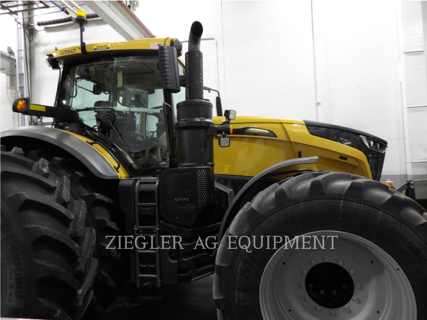 2019 Challenger CH1050 Tractor