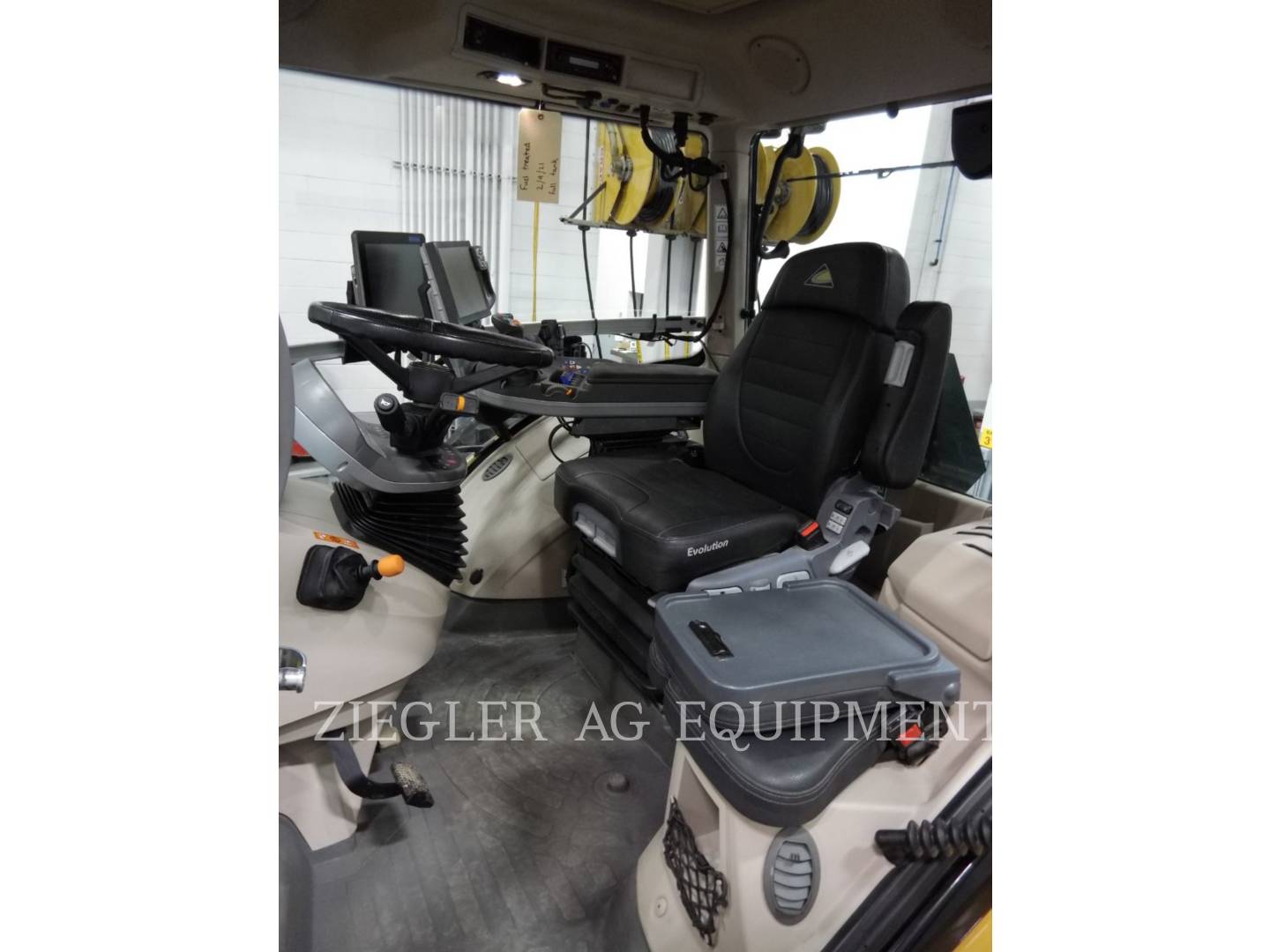 2019 Challenger CH1050 Tractor