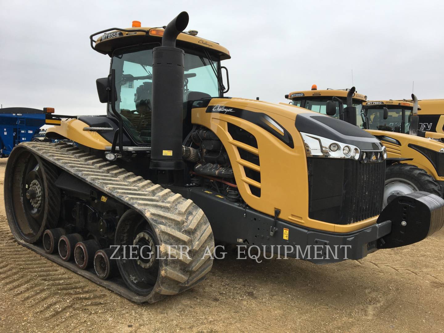 2016 Challenger MT855E Tractor