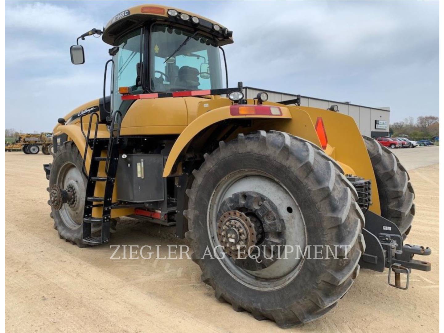 2009 Challenger MT965C Tractor