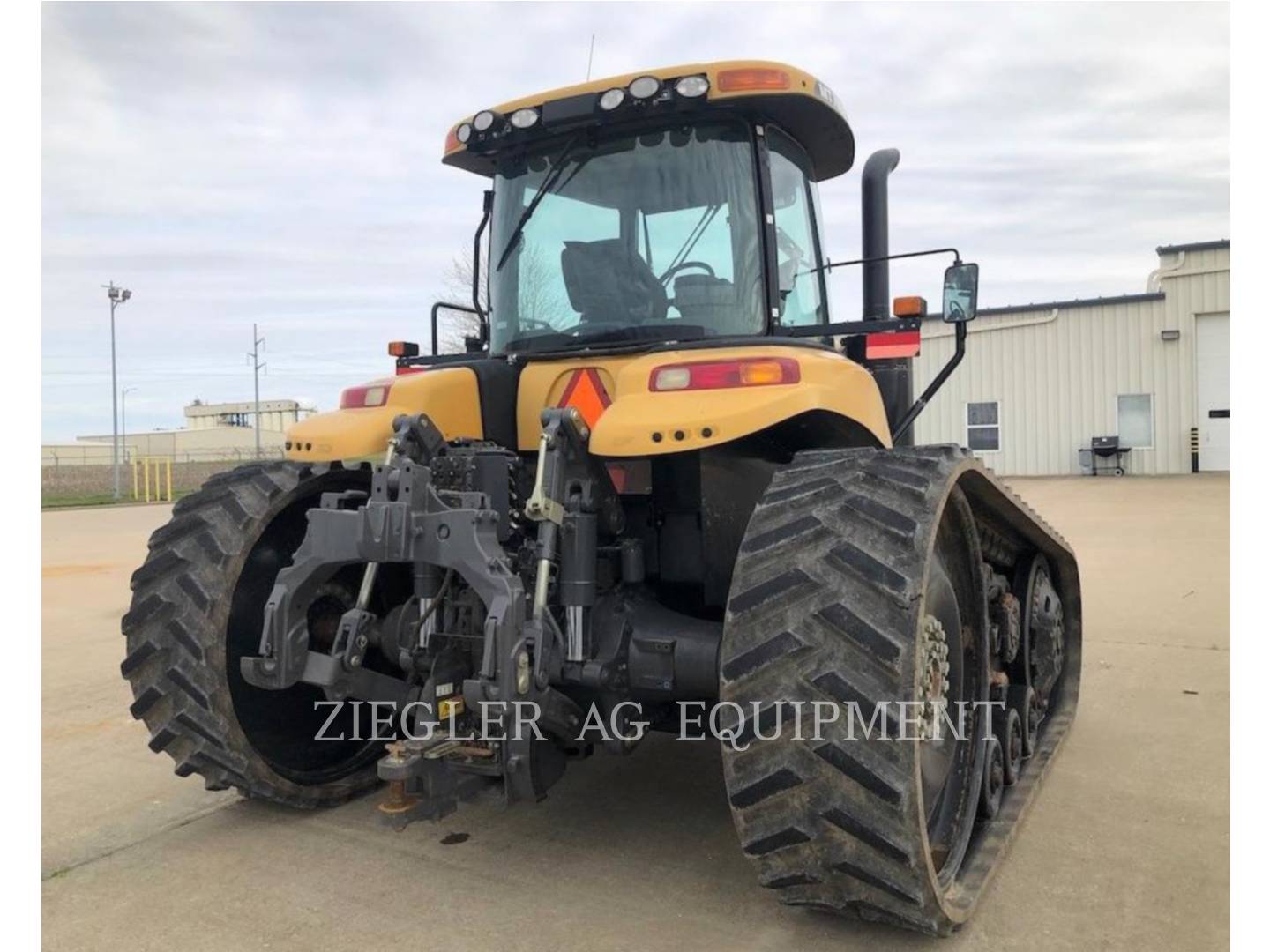 2015 Challenger MT765E Tractor