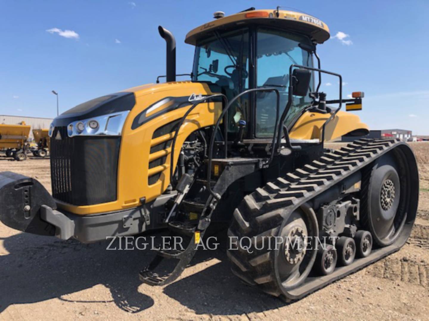 2016 Challenger MT765E Tractor