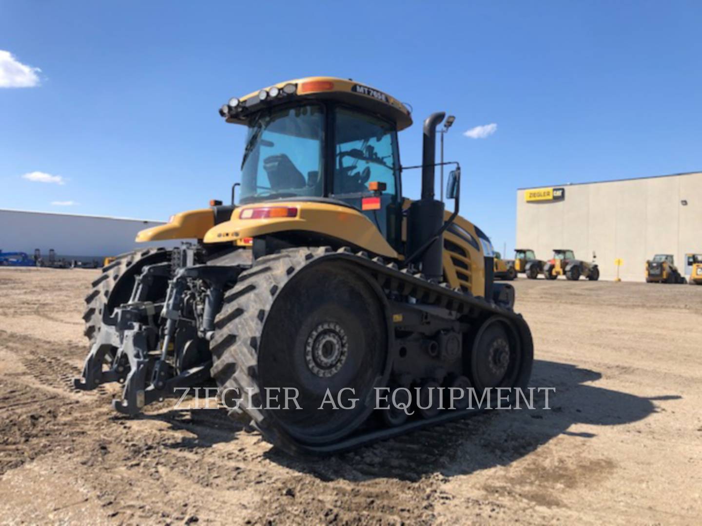 2016 Challenger MT765E Tractor