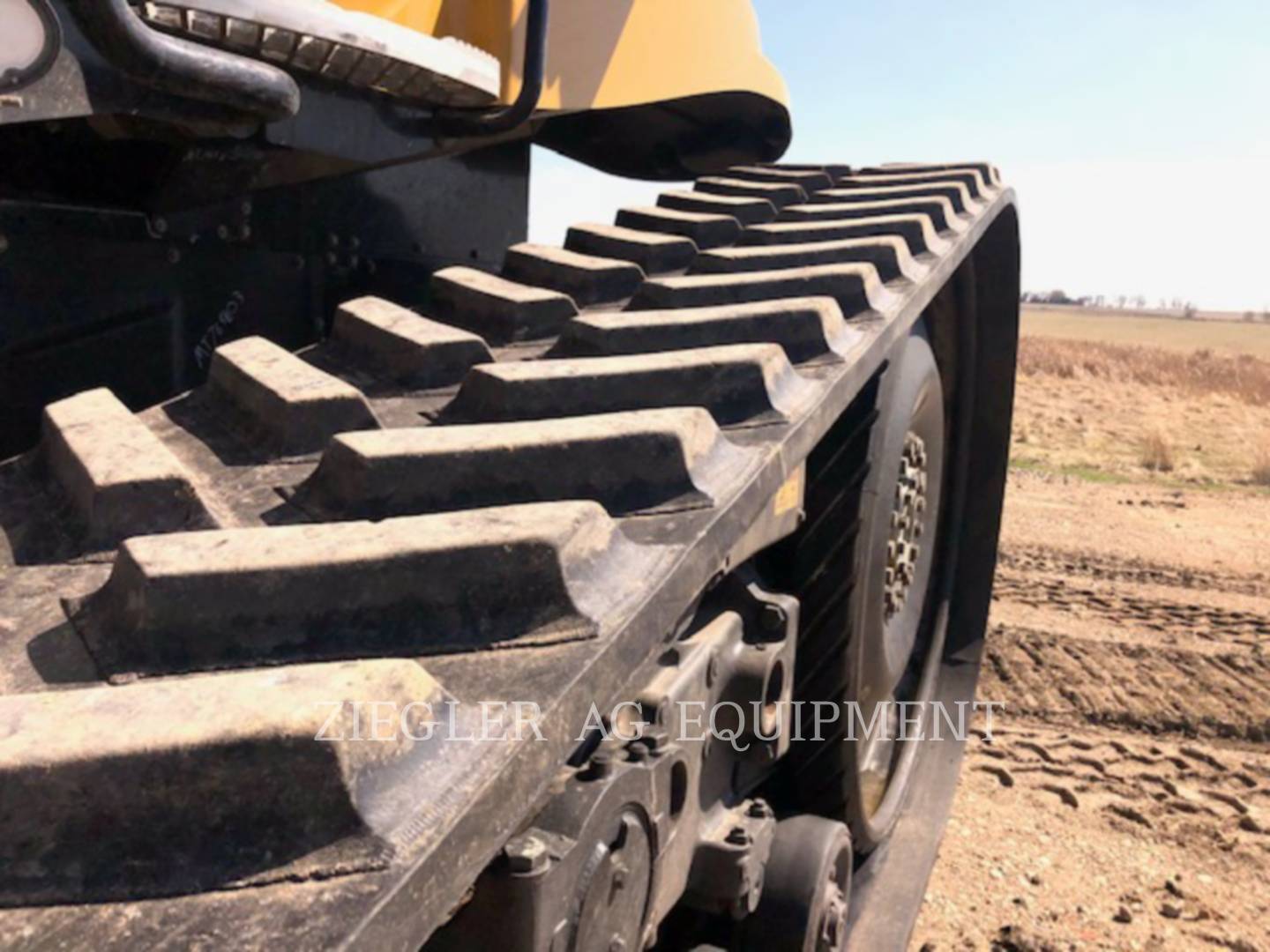 2016 Challenger MT765E Tractor