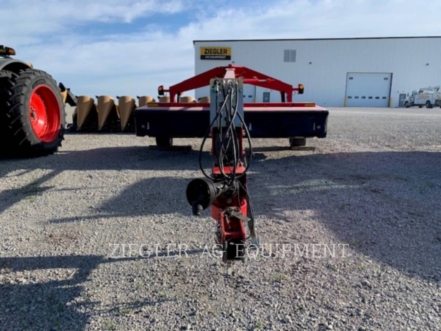 2016 Massey Ferguson MF1383 Misc