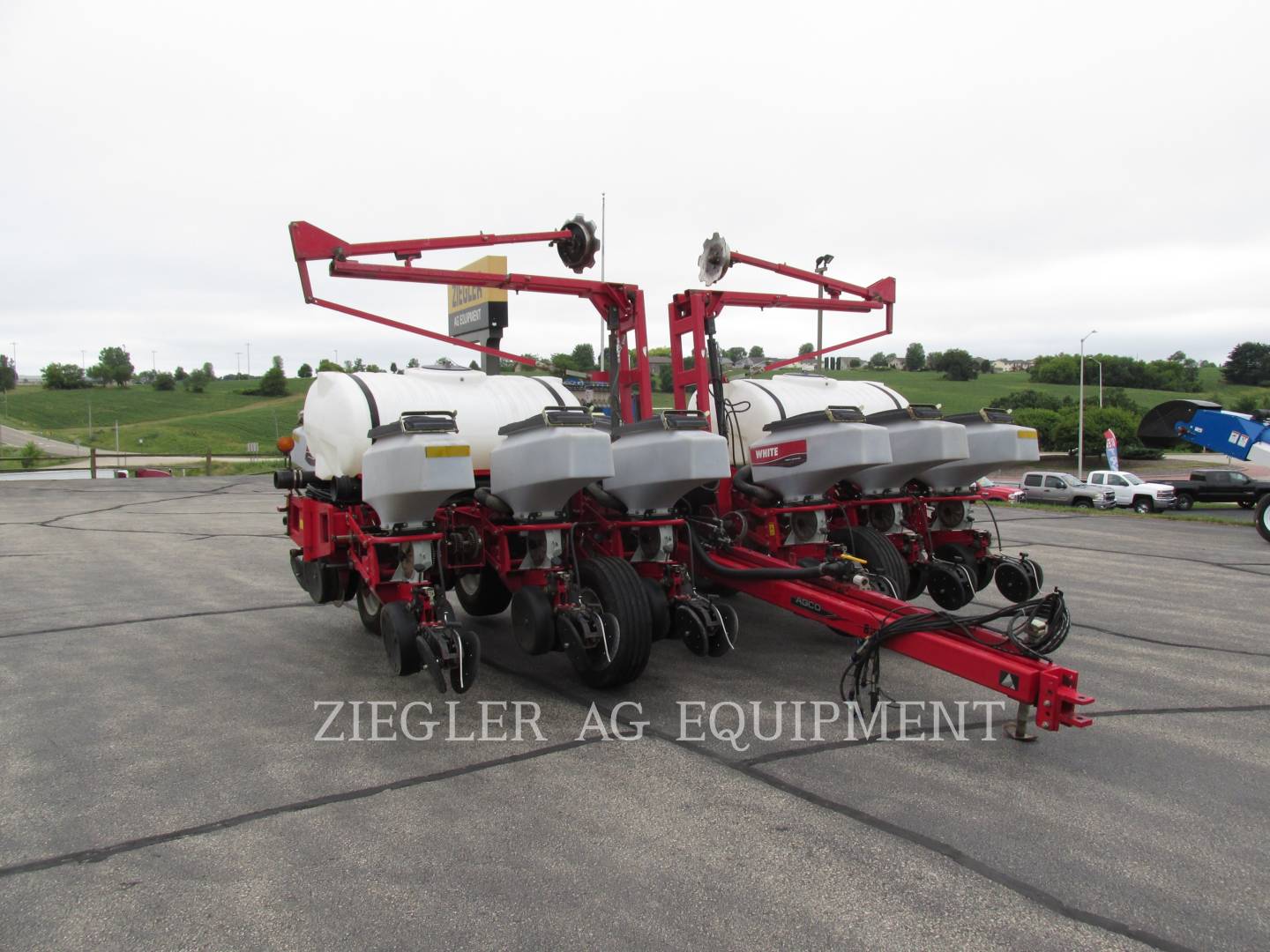 2009 AGCO White 8222-30 Planter