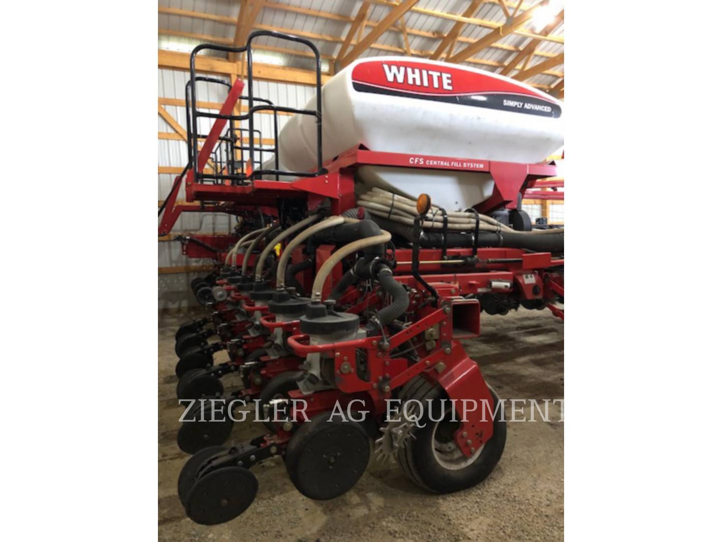 2008 AGCO White 8524 Planter