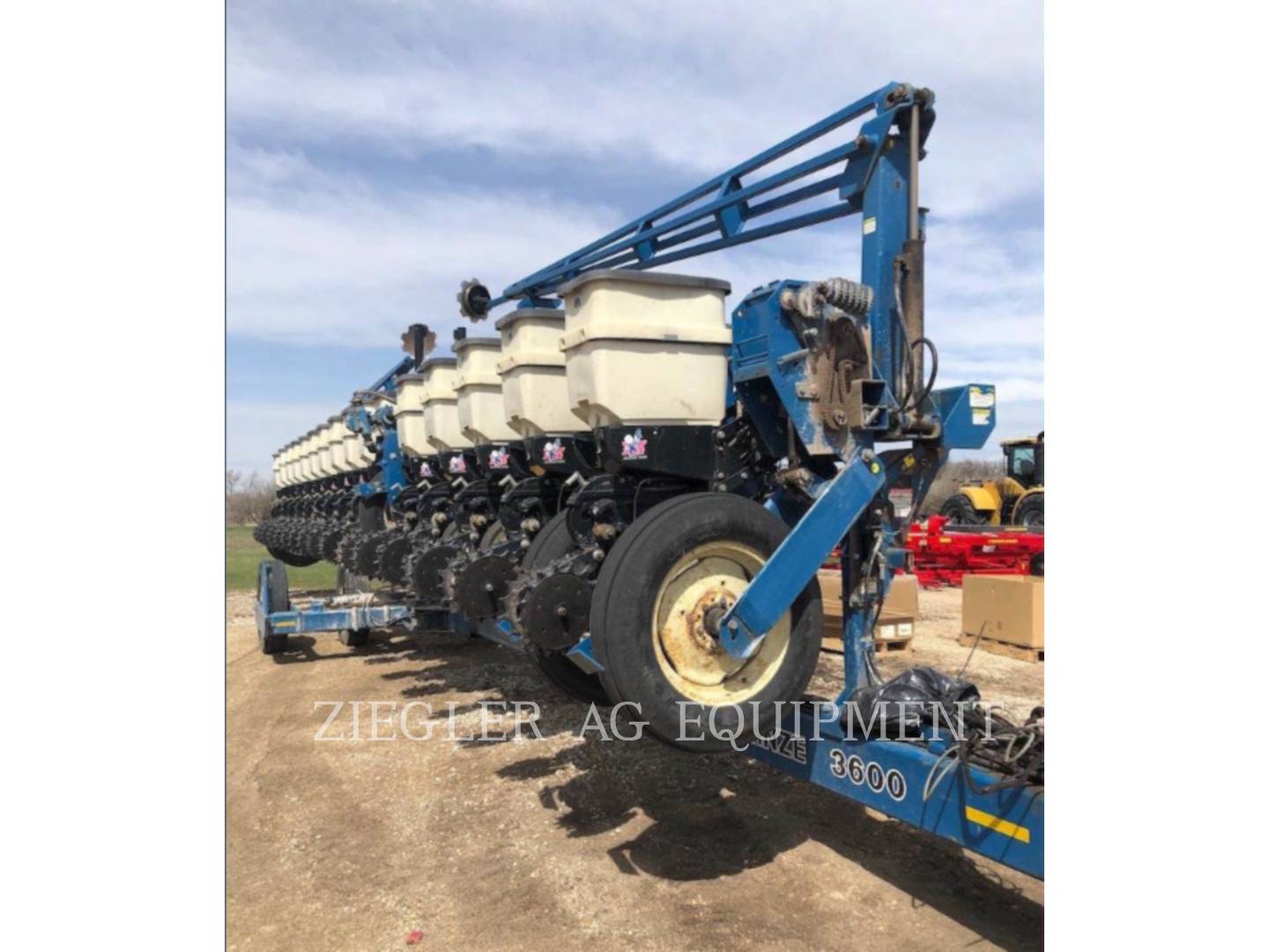 2002 Kinze 3600 Planter