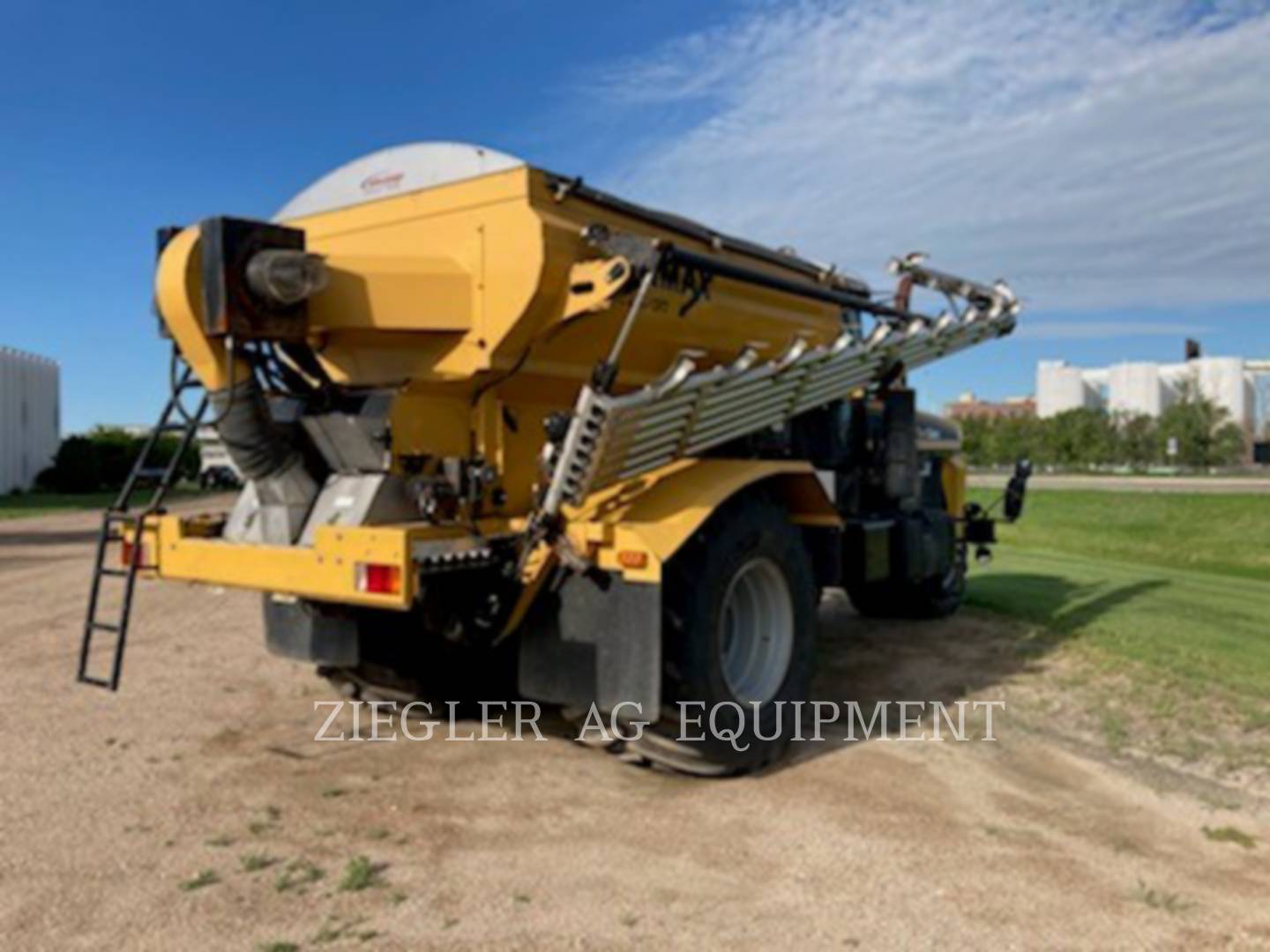 2012 Ag-Chem TG9300 Floater