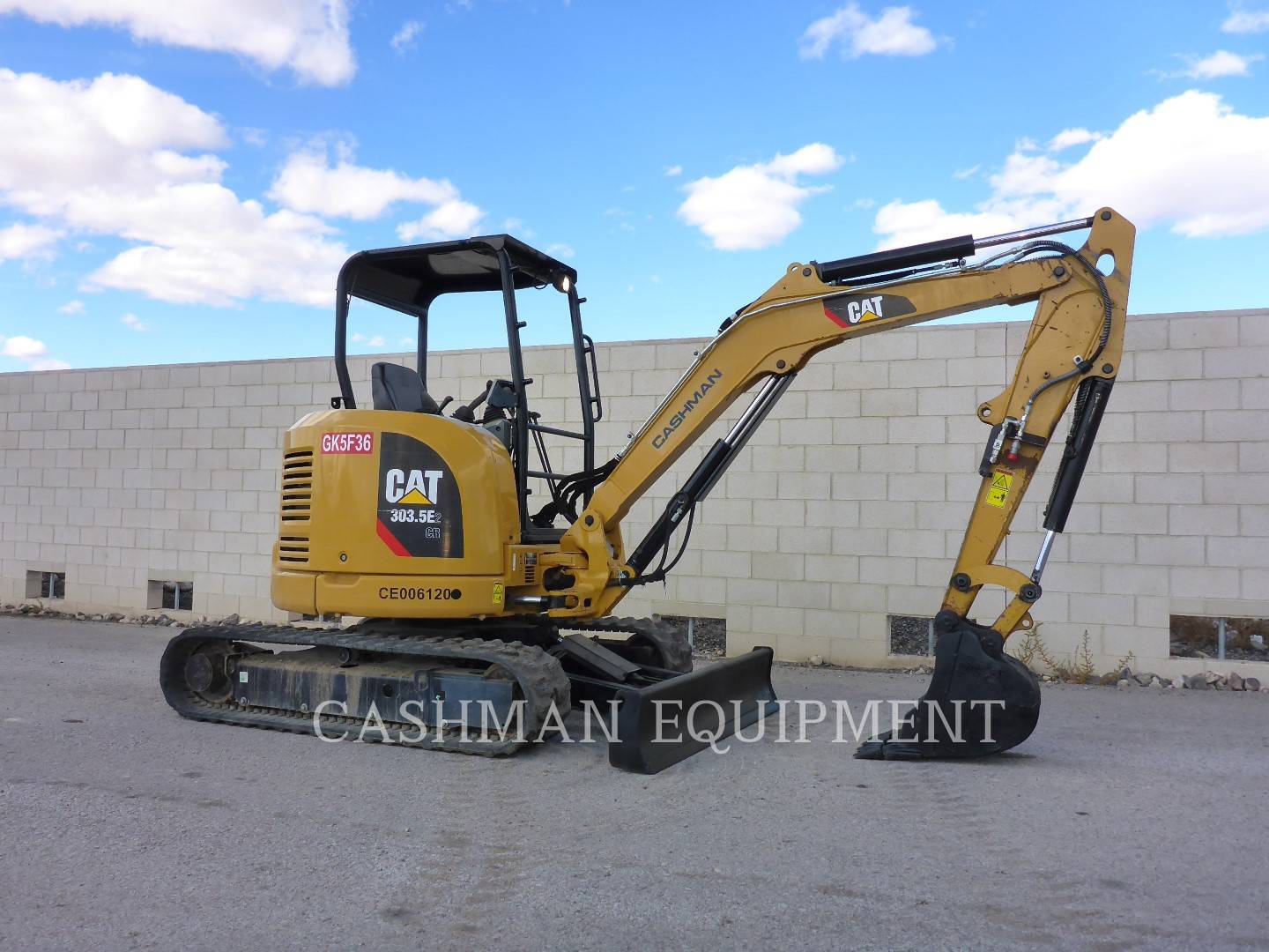 2015 Caterpillar 303.5E2CR Excavator