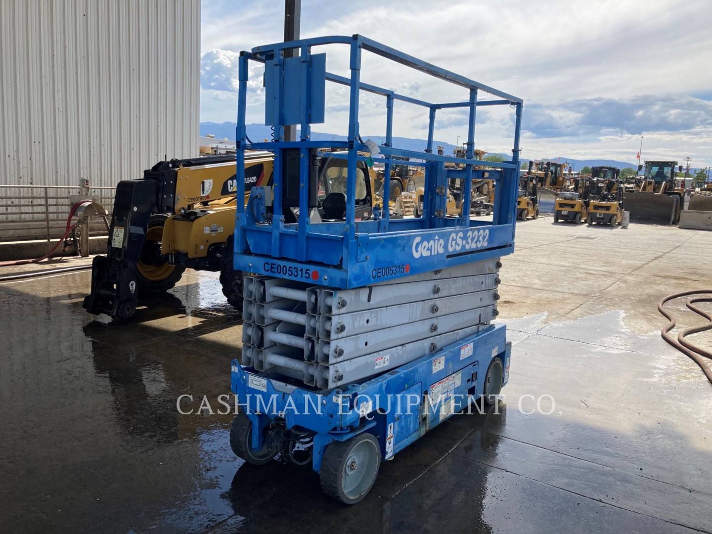 2014 Genie GS-3232 Lift Truck