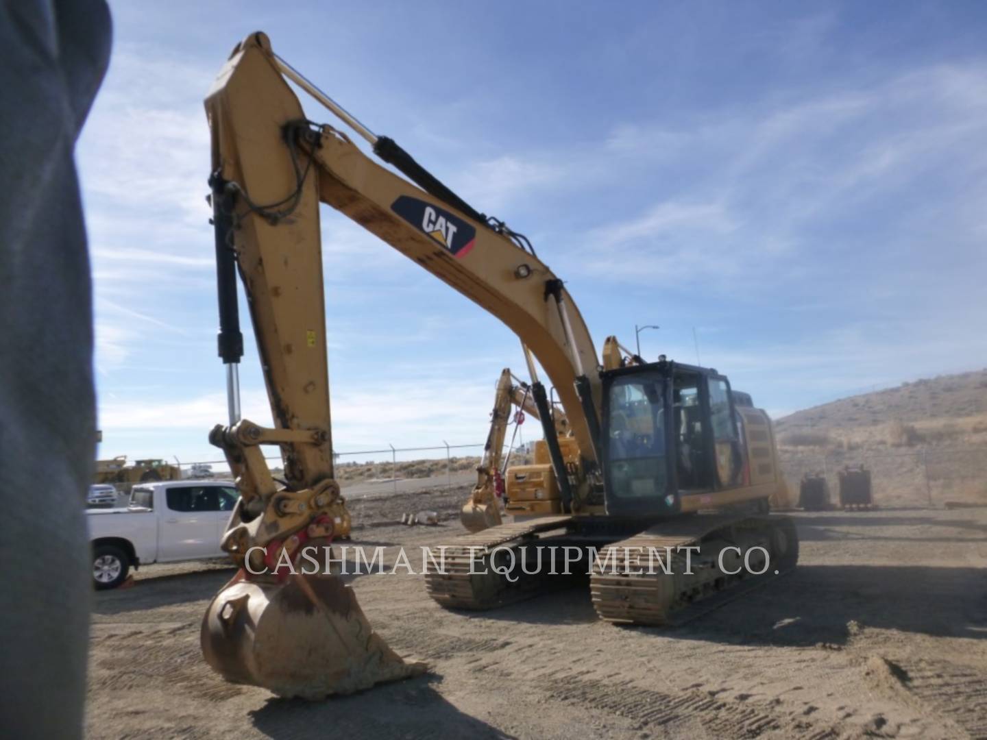 2017 Caterpillar 330FL Excavator