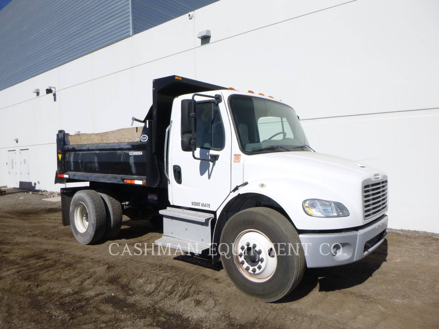 2017 Freightliner 5 YARD Truck