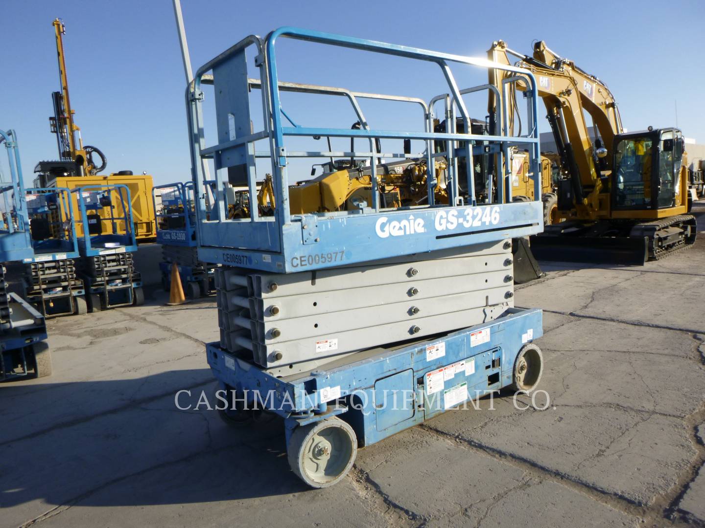 2015 Genie GS3246 Lift Truck