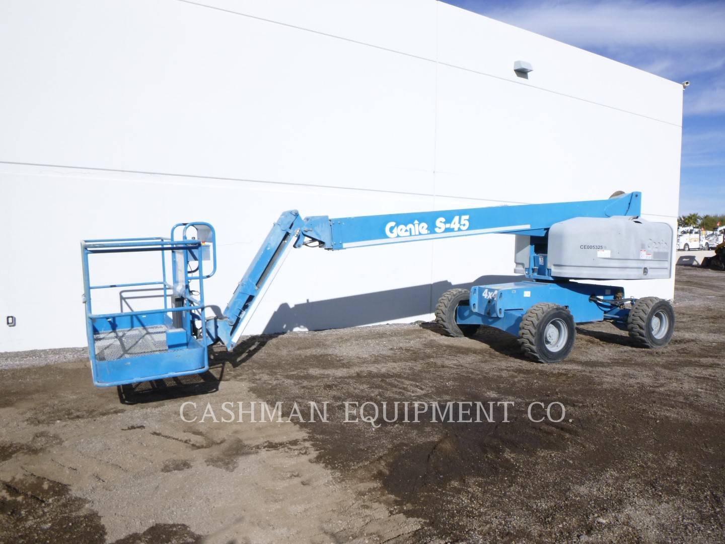 2014 Genie S45 Lift Truck