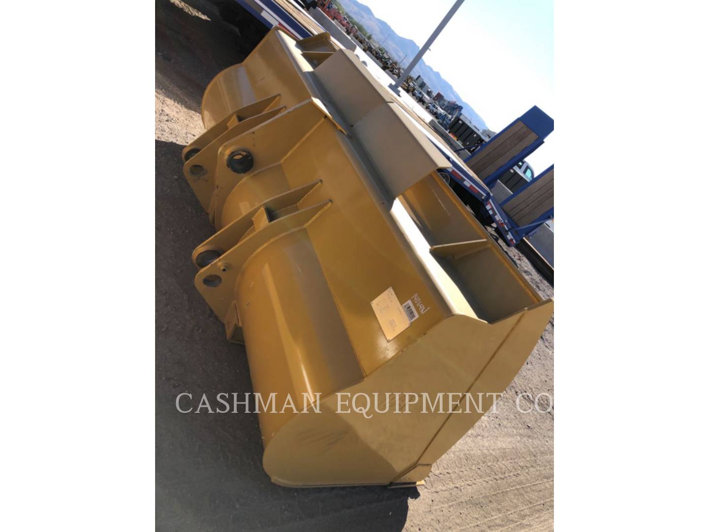 2020 Misc NEW_920_BUCKET_GP_ 2.3 _YD3_FUS_BOCE Bucket