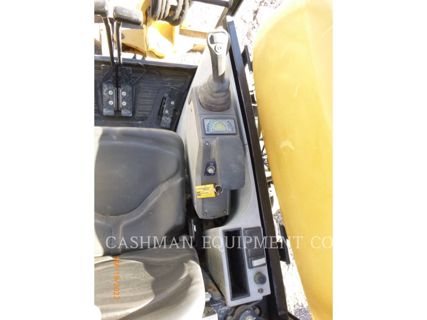 2012 Caterpillar 302.7CR Excavator