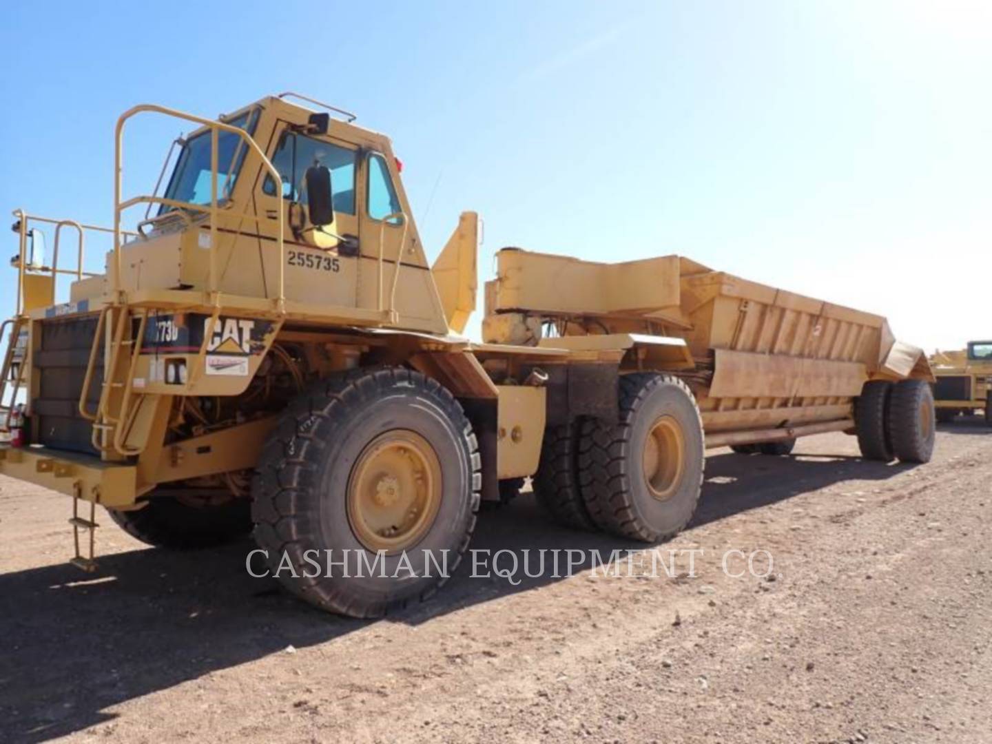 2001 Caterpillar 773D Truck