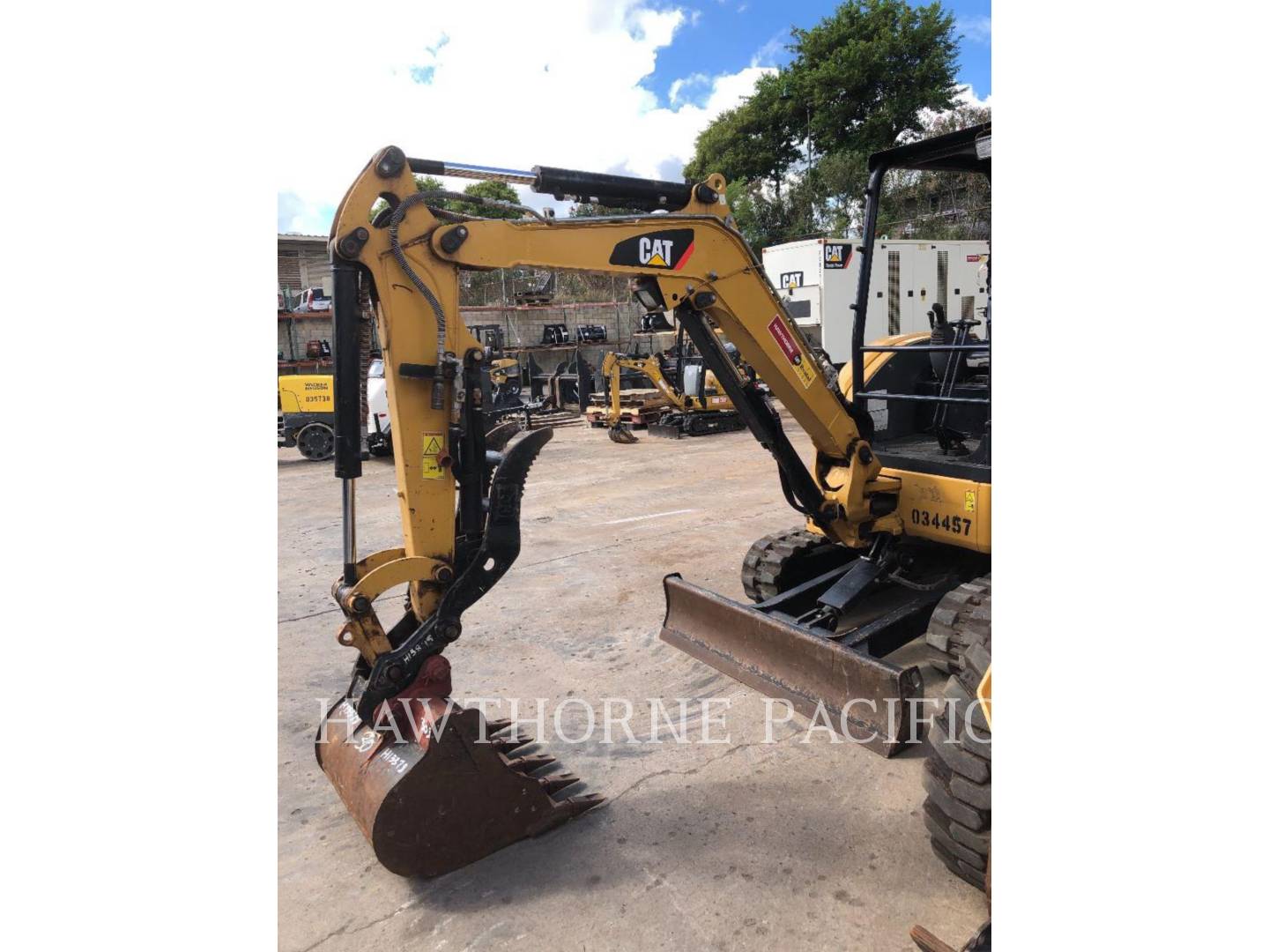 2016 Caterpillar 303E CR Excavator